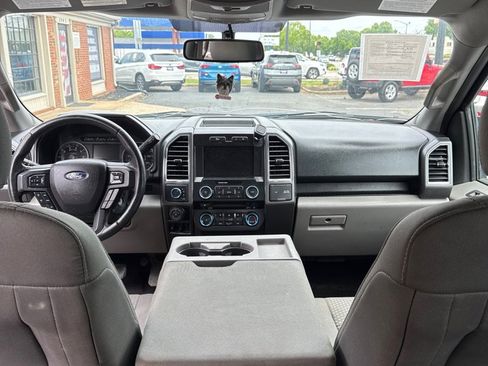 Used 2016 Ford F150 XLT w/ Equipment Group 302A Luxury AWD/4WD image 8