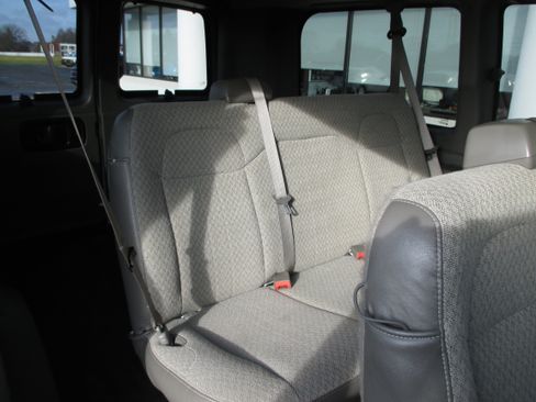 Used 2017 Chevrolet Express 2500 LS image 11