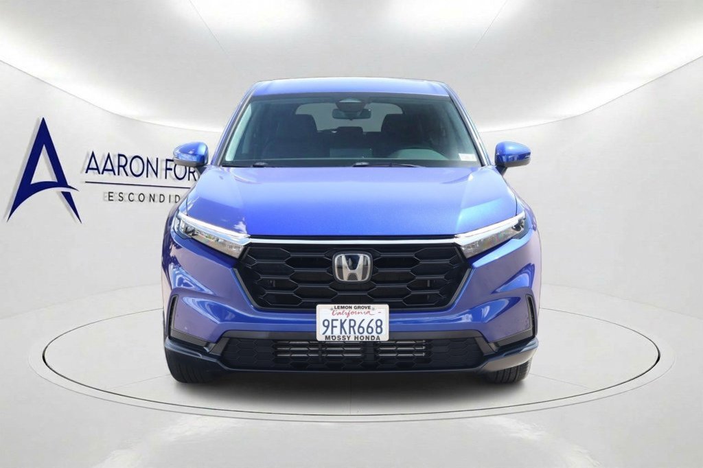 Used 2023 Honda CR-V LX image 2