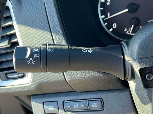 Certified 2024 Nissan Frontier SV w/ SV Convenience Package image 21