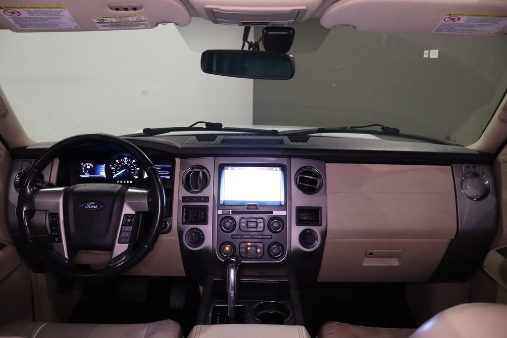 Used 2017 Ford Expedition EL Limited w/ Equipment Group 301A AWD/4WD image 20