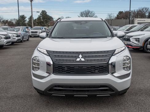 New 2025 Mitsubishi Outlander ES AWD/4WD image 6