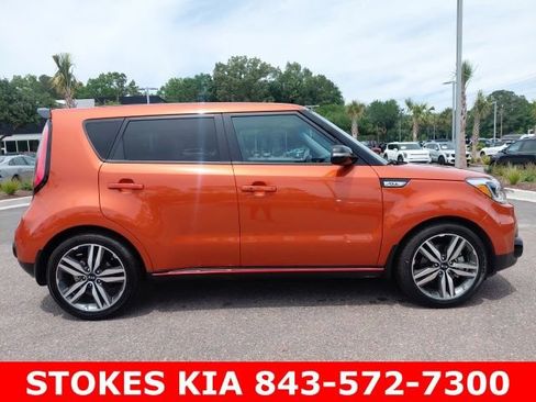Used 2018 Kia Soul ! w/ Tech Package FWD image 4