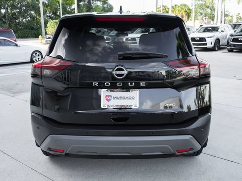 Used 2023 Nissan Rogue S AWD/4WD image 23