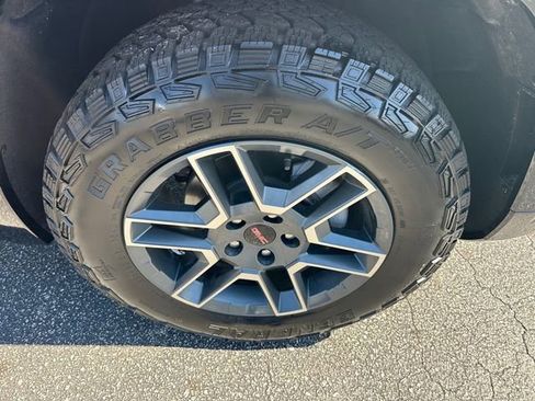New 2026 GMC Terrain AT4 w/ Convenience Package III image 14