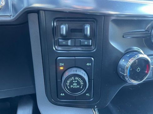 New 2025 Ford F150 Lariat w/ Equipment Group 502A High image 37