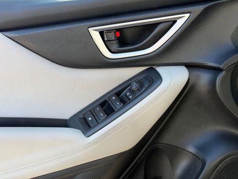 Used 2024 Subaru Forester Base image 15