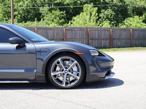Certified 2024 Porsche Taycan 4S AWD/4WD image 8