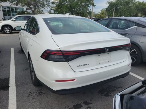 Used 2024 Honda Accord EX image 7