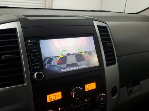 Certified 2020 Nissan Frontier SV image 27