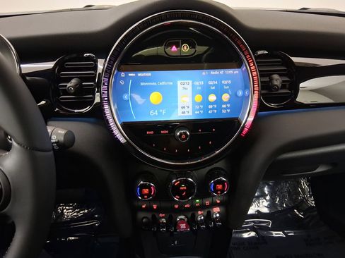 Certified 2023 MINI Cooper S image 25