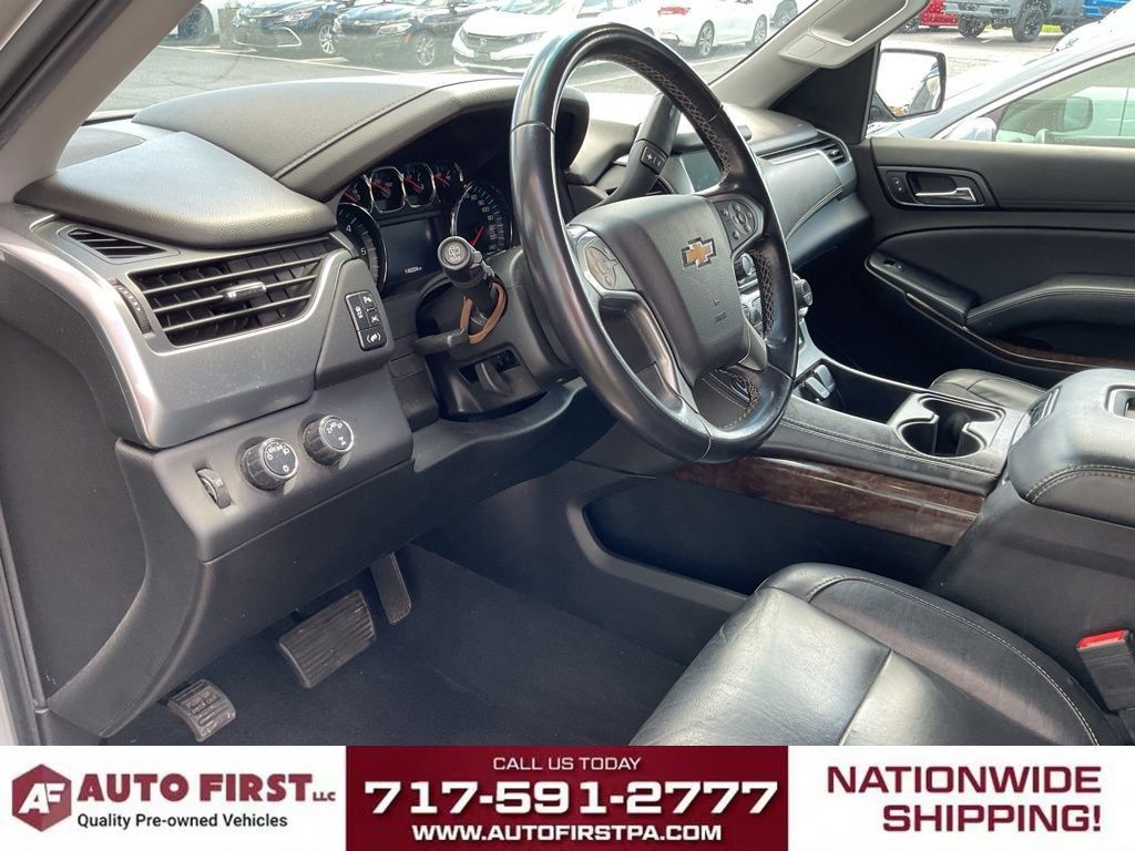 Used 2020 Chevrolet Suburban LT AWD/4WD image 6