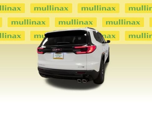 New 2026 GMC Acadia AT4 w/ LPO, Floor Liner Package AWD/4WD image 47