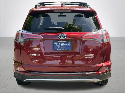 Used 2018 Toyota RAV4 Limited w/ Advanced Technology Package AWD/4WD image 7