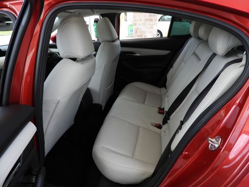 Used 2021 MAZDA MAZDA3 s FWD image 32