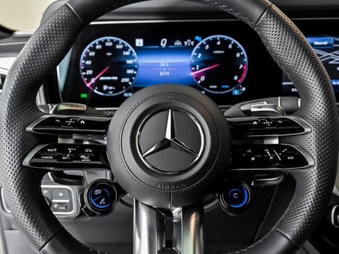 Used 2025 Mercedes-Benz G 63 AMG 4MATIC image 24