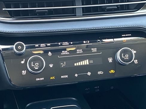 Certified 2026 INFINITI QX60 Luxe FWD image 21