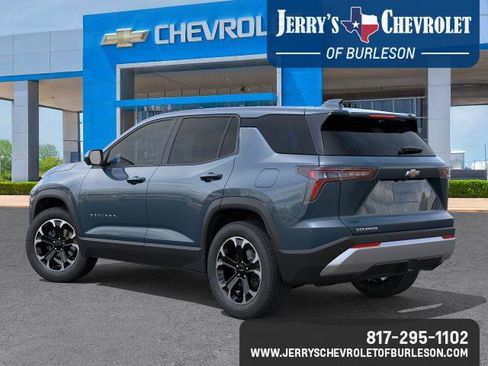 New 2026 Chevrolet Equinox LT image 4