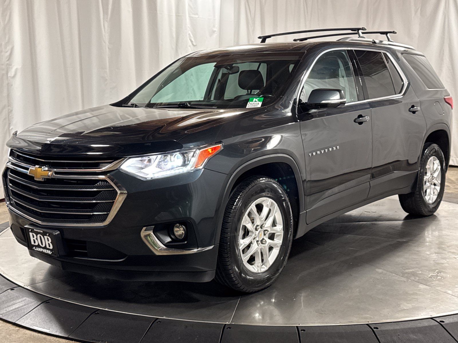 Used 2019 Chevrolet Traverse LT w/ LPO, Floor Liner Package AWD/4WD image 1