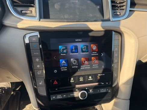 Used 2023 INFINITI QX50 Luxe image 19