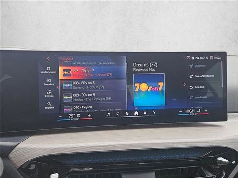 Certified 2026 BMW 330i Sedan w/ Premium Package image 19