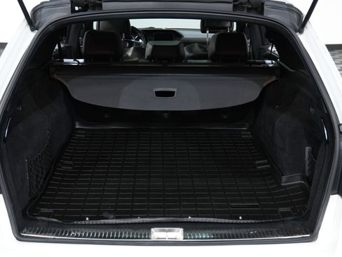 Used 2014 Mercedes-Benz E 63 AMG S-Model image 64