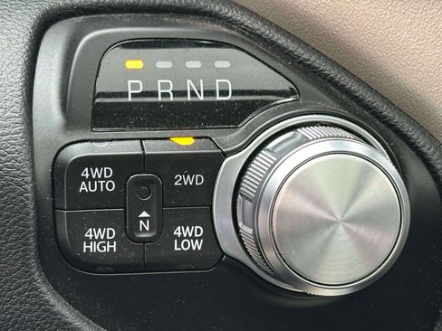 Used 2022 RAM 1500 Laramie image 25