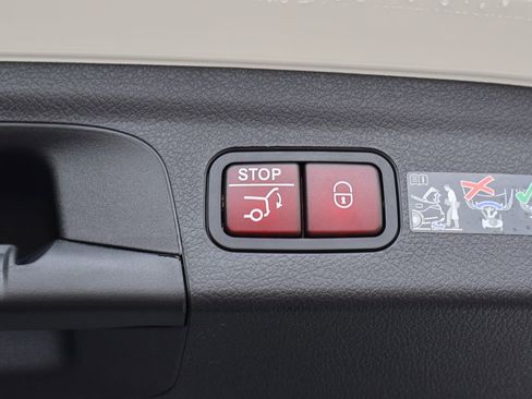Certified 2026 Mercedes-Benz GLE 350 4MATIC image 19