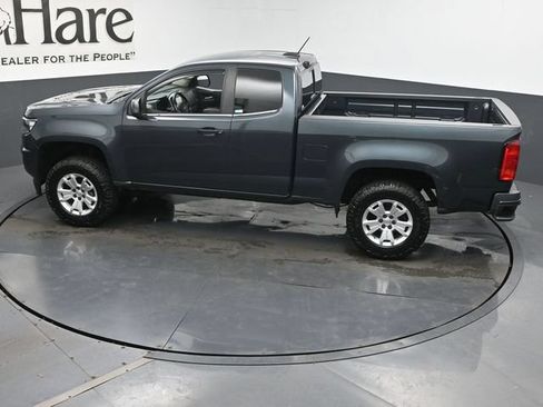 Used 2017 Chevrolet Colorado LT w/ LT Convenience Package RWD image 39