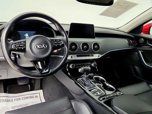 Used 2019 Kia Stinger Premium AWD/4WD image 13