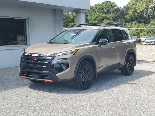 Certified 2026 Nissan Rogue SV AWD/4WD image 11
