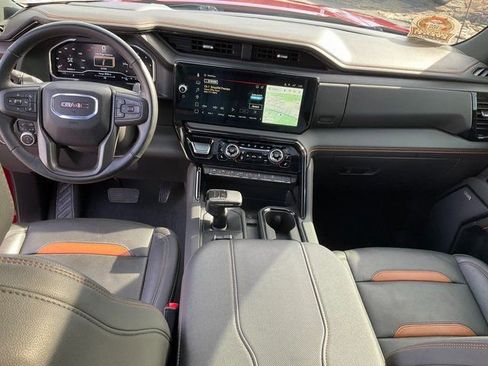 Used 2025 GMC Sierra 1500 AT4 w/ Technology Package image 4