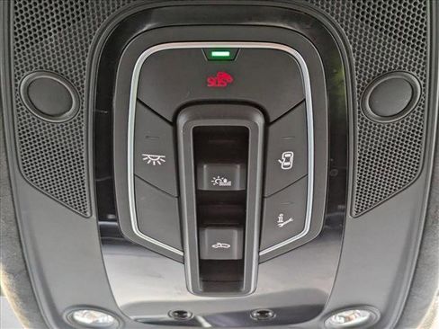 Used 2021 Audi Q7 3.0T Prestige image 13