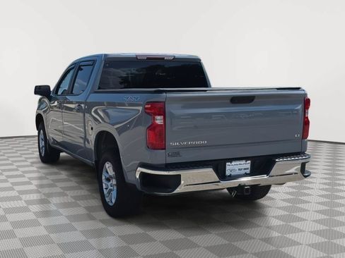 Used 2024 Chevrolet Silverado 1500 LT AWD/4WD image 7
