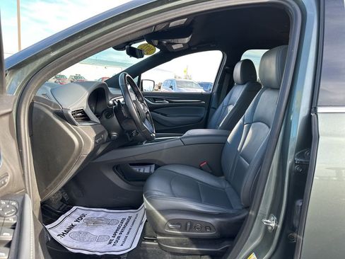 Used 2022 Buick Enclave Premium w/ Surround and Sites Package image 7