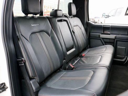 Used 2022 Ford F250 Platinum w/ Tremor Off-Road Package image 36