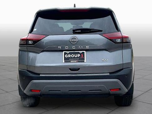 Certified 2023 Nissan Rogue SV FWD image 5