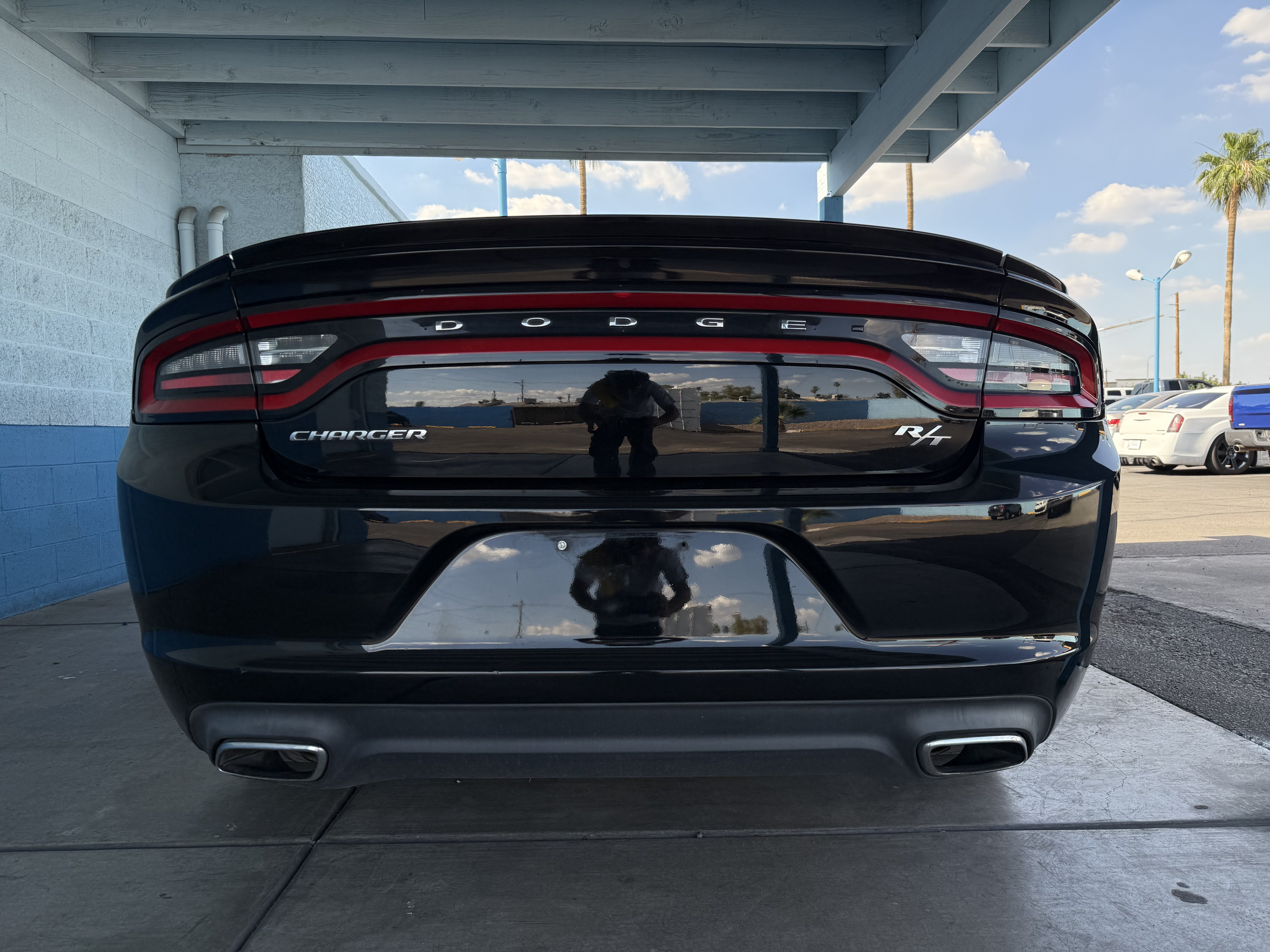 Used 2017 Dodge Charger R/T RWD image 4
