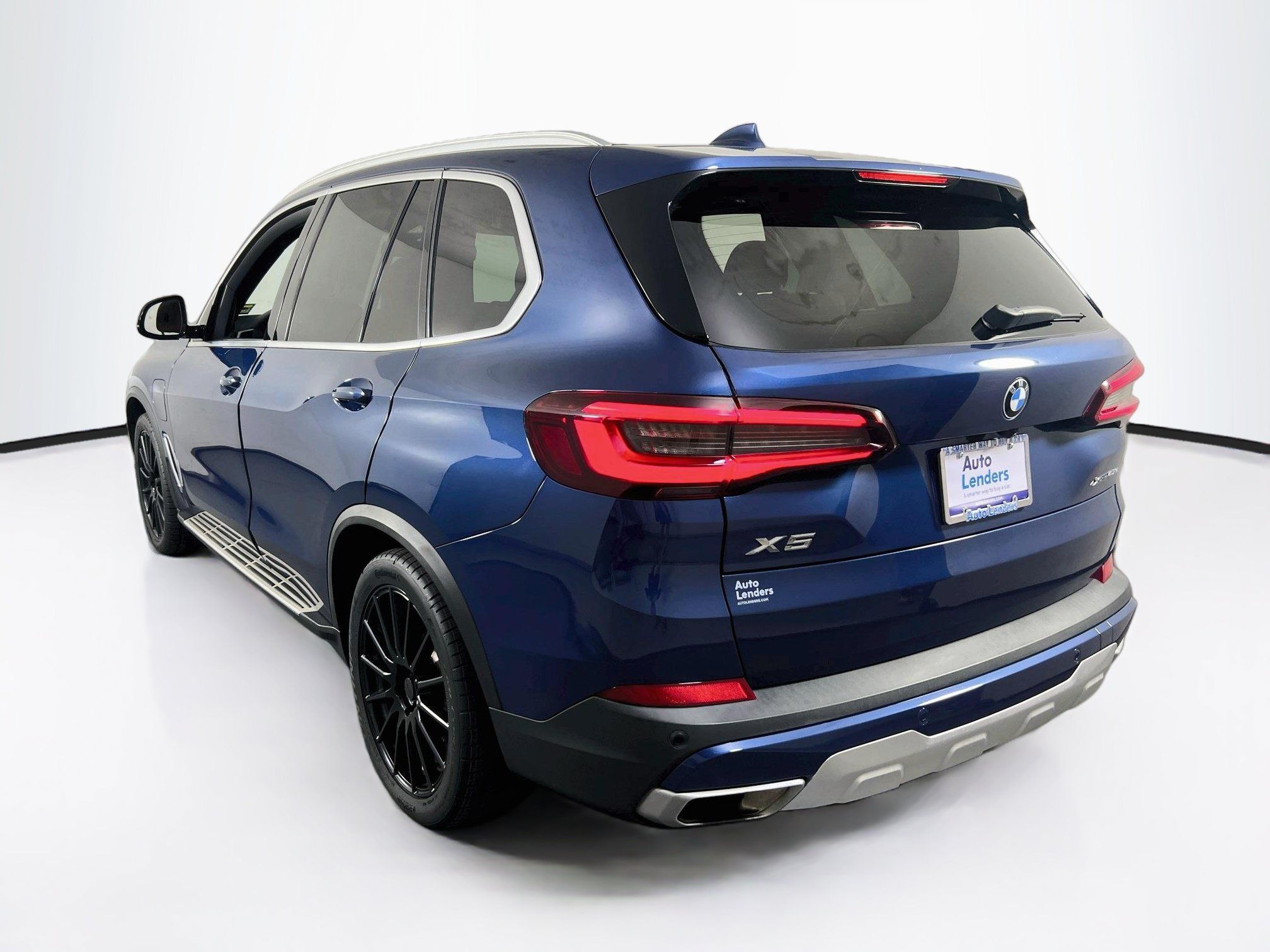 Used 2021 BMW X5 xDrive45e w/ Premium Package 3 AWD/4WD image 7