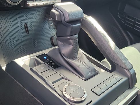 Certified 2024 Toyota Tacoma SR5 image 25