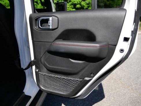Used 2019 Jeep Wrangler Unlimited Rubicon AWD/4WD image 35