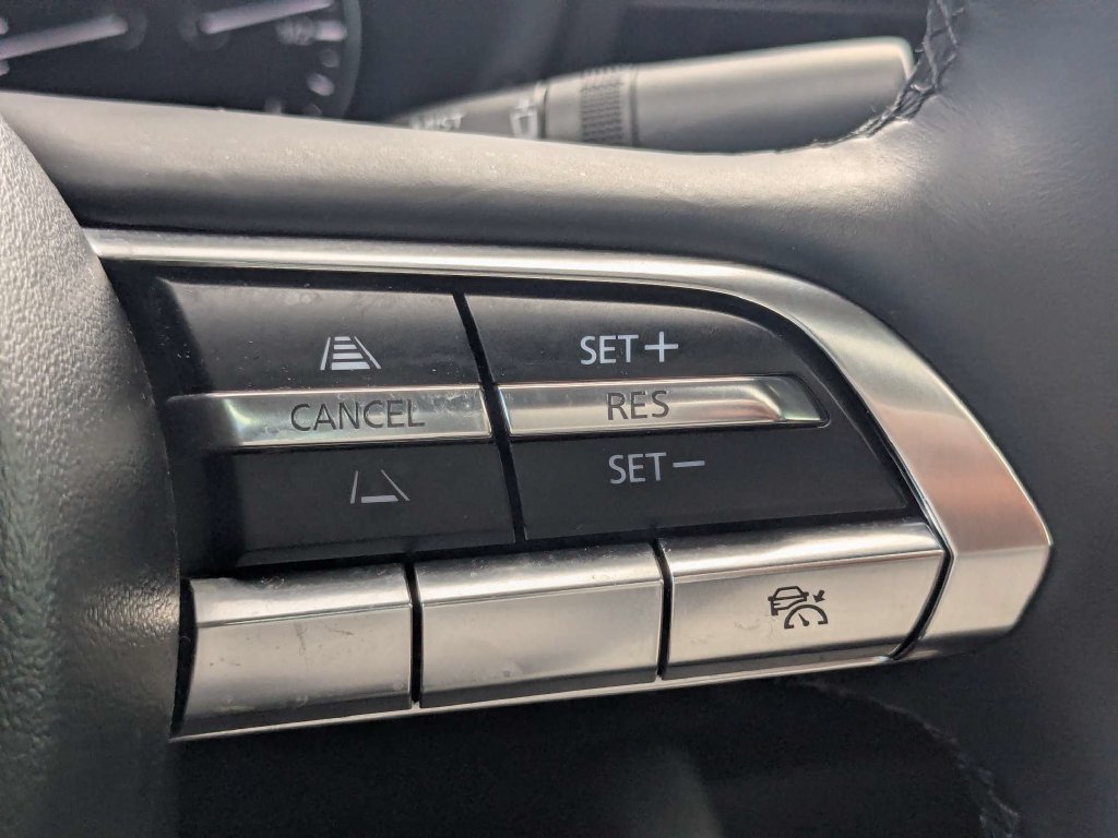 Used 2021 MAZDA MAZDA3 s FWD image 29
