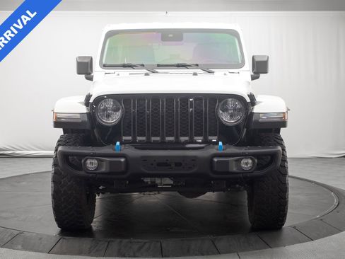 Used 2024 Jeep Wrangler Unlimited Rubicon AWD/4WD image 9