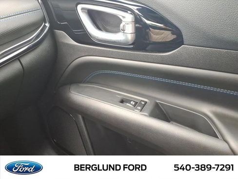 Used 2026 Jeep Compass Latitude w/ Quick Order Package 29K AWD/4WD image 31