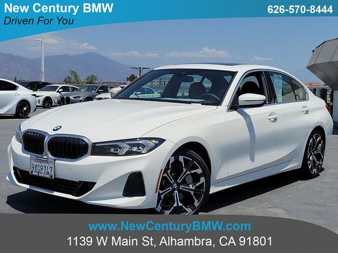 Used 2026 BMW 330i Sedan w/ Convenience Package RWD image 1