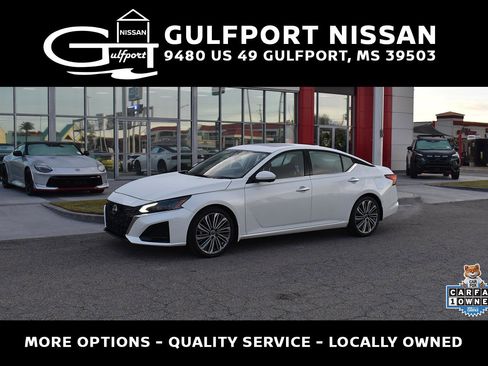 Used 2024 Nissan Altima 2.5 SL image 1