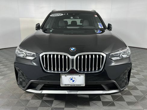 Used 2024 BMW X3 xDrive30i w/ Premium Package AWD/4WD image 2