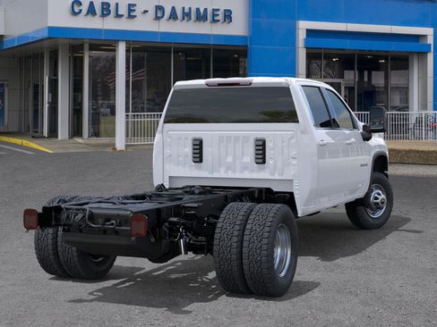 New 2026 Chevrolet Silverado 3500 W/T AWD/4WD image 4