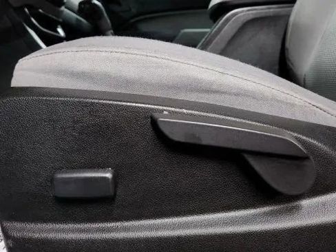 Used 2016 Chevrolet Colorado W/T w/ WT Convenience Package image 12