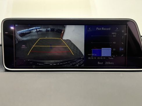 Used 2019 Lexus RX 450h AWD image 8